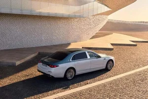 The 2026 Mercedes-Maybach S-Class: Ultimate Luxury Meets Cutting-Edge Automotive Technology - image 9