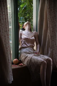 Cinematic Indoor Portraits: The Art of Stillness and Soft Light with Model Tree - image 8