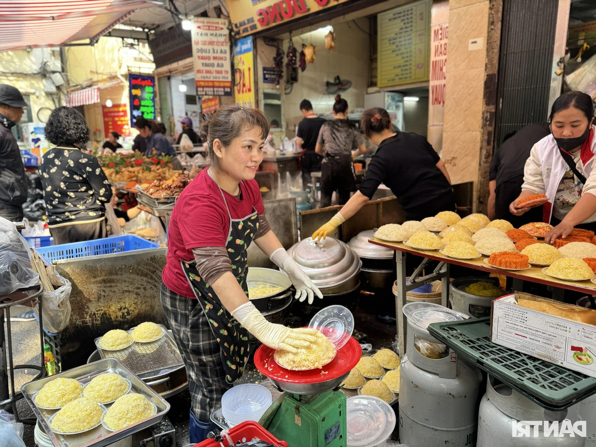 Exploring the Culinary Delights of Hanoi's Exclusive Tet Markets