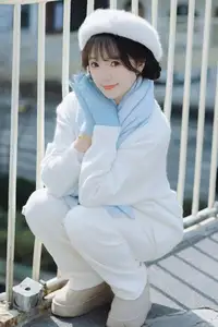 Discover YiTuYu Vol.8625: Yu Pao Pao's Gentle Charm in Warm Winter Sun - image 13