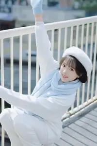 Discover YiTuYu Vol.8625: Yu Pao Pao's Gentle Charm in Warm Winter Sun - image 15