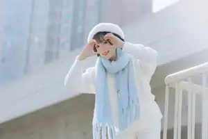 Discover YiTuYu Vol.8625: Yu Pao Pao's Gentle Charm in Warm Winter Sun - image 7