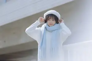 Discover YiTuYu Vol.8625: Yu Pao Pao's Gentle Charm in Warm Winter Sun - image 3