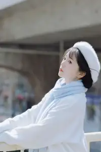 Discover YiTuYu Vol.8625: Yu Pao Pao's Gentle Charm in Warm Winter Sun - image 11