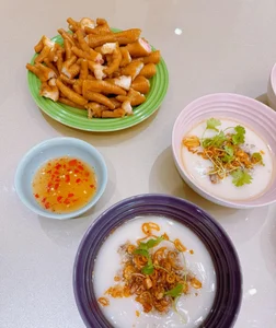 Inside the Dream Kitchen: Editor Diep Chi Inspires with Culinary Skills and Stunning Interior Design - image 3