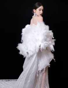 Guli Nazha Stuns on Red Carpet in Luxury Dress by Vietnamese Designer - image 6