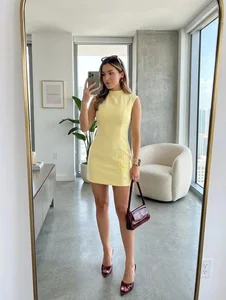 6 Elegant Short Dress Styling Tips for a Chic Summer Lady Look - image 1