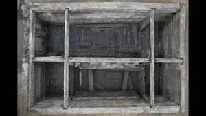 Incredible Ancient Treasures Discovered Inside 1,800-Year-Old Tomb - image 4