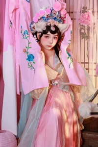 Exploring YiTuYu Art Language Vol.7842: A Captivating Photoshoot with Model Jie Ruan Tang - image 16