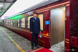 Inside Vietnam's Ultra-Luxury Trans-Vietnam Train Experience: A $8,000 Journey - image 8