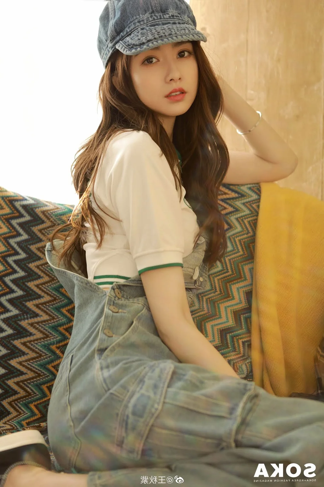 The Elegant Style and Visuals of Chinese Star Wang Qiu Zi