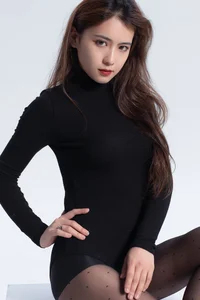 YiTuYu Art Language Vol.10506: Exquisite Portrait Photography Featuring Wan Qi – 11P Art Series - image 10