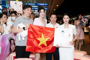 Phuong Nhi Departs for Miss International 2023 in Japan - image 0
