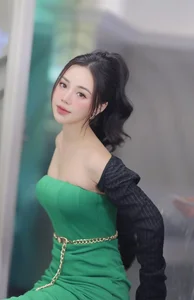 Vietnamese Celebrities Weekly: Huyen Lizzie Seeks Peace While Anh Vu Shares Moody Thoughts - image 13