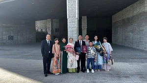 Vietnamese Celebrities Weekly: Huyen Lizzie Seeks Peace While Anh Vu Shares Moody Thoughts - image 21