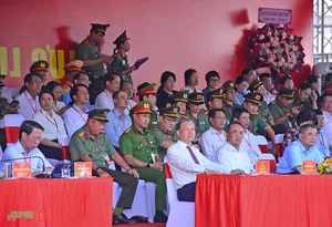 President To Lam Attends Launch of Security and Order Protection Force in Ho Chi Minh City - image 1