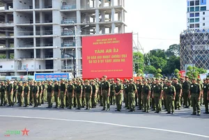 President To Lam Attends Launch of Security and Order Protection Force in Ho Chi Minh City - image 5