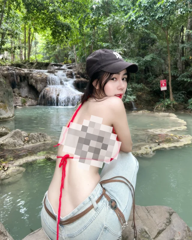 Breathtaking Nature Photoshoot: Bold Fashion Meets the Serenity of the Stream
