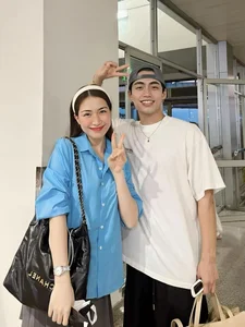 V-Pop Star Mono Wins Hearts with Humble Backstage Behavior and Fan Care - image 9