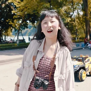 From Beloved to Controversial: Why This Uniquely Beautiful Hot Girl Lost Netizen Support - image 4