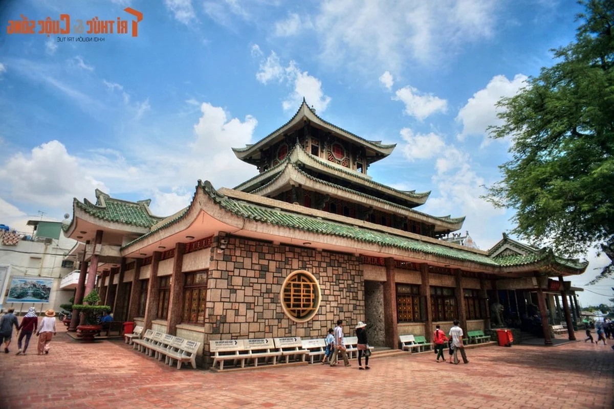 Sacred Mountains of Southern Vietnam That Attract Millions of Spiritual Travelers