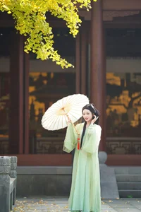 YiTuYu Art Language Vol.6002: Elegant Fashion Portraits of Xiao Ou O - Professional Photography Collection - image 15