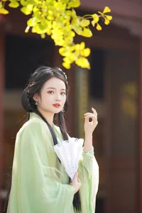 YiTuYu Art Language Vol.6002: Elegant Fashion Portraits of Xiao Ou O - Professional Photography Collection - image 6