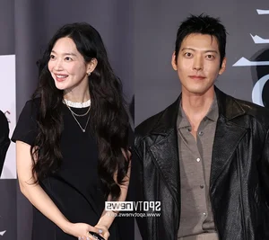 Inside the Married Life of Korean Stars Shin Min Ah and Kim Woo Bin - image 4
