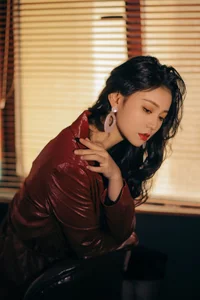 YiTuYu Art Language Vol.7238: A Visual Journey with Model Xiao Yi - image 8