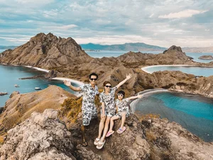 Exploring Komodo Dragons and Pink Beaches: A Vietnamese Family's Indonesian Adventure - image 10