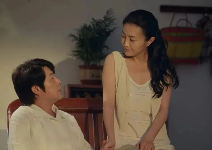 The Hunter Breaks Records: Zhang Songwen’s New Crime Drama Dominates Tencent Charts
