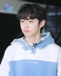 Agency Denies Dating Rumors of 14-Year-Old Singer, Threatens Strict Legal Action - image 5