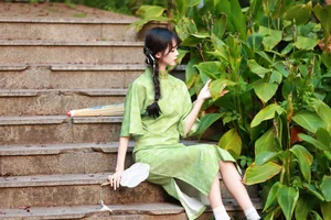 Artistic Visuals of Guan Ning in YiTuYu Art Language Vol.5866 Collection - image 1