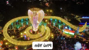 Netizens Excitedly Vote in the 2025 Lunar New Year Mascot Beauty Contest - image 2