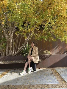 Duong My Linh’s Stunning California Garden: A Café-Style Oasis - image 3