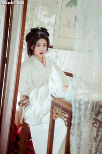 Elegance Redefined: Qi Luo Sheng De Xiao Su Su in Art Language Vol.4126 - image 4