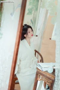 Elegance Redefined: Qi Luo Sheng De Xiao Su Su in Art Language Vol.4126 - image 5