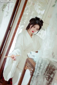 Elegance Redefined: Qi Luo Sheng De Xiao Su Su in Art Language Vol.4126 - image 1