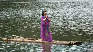 Singer Cam Van Shares Intimate Memories and Lyric Interpretations of Trinh Cong Son - image 4