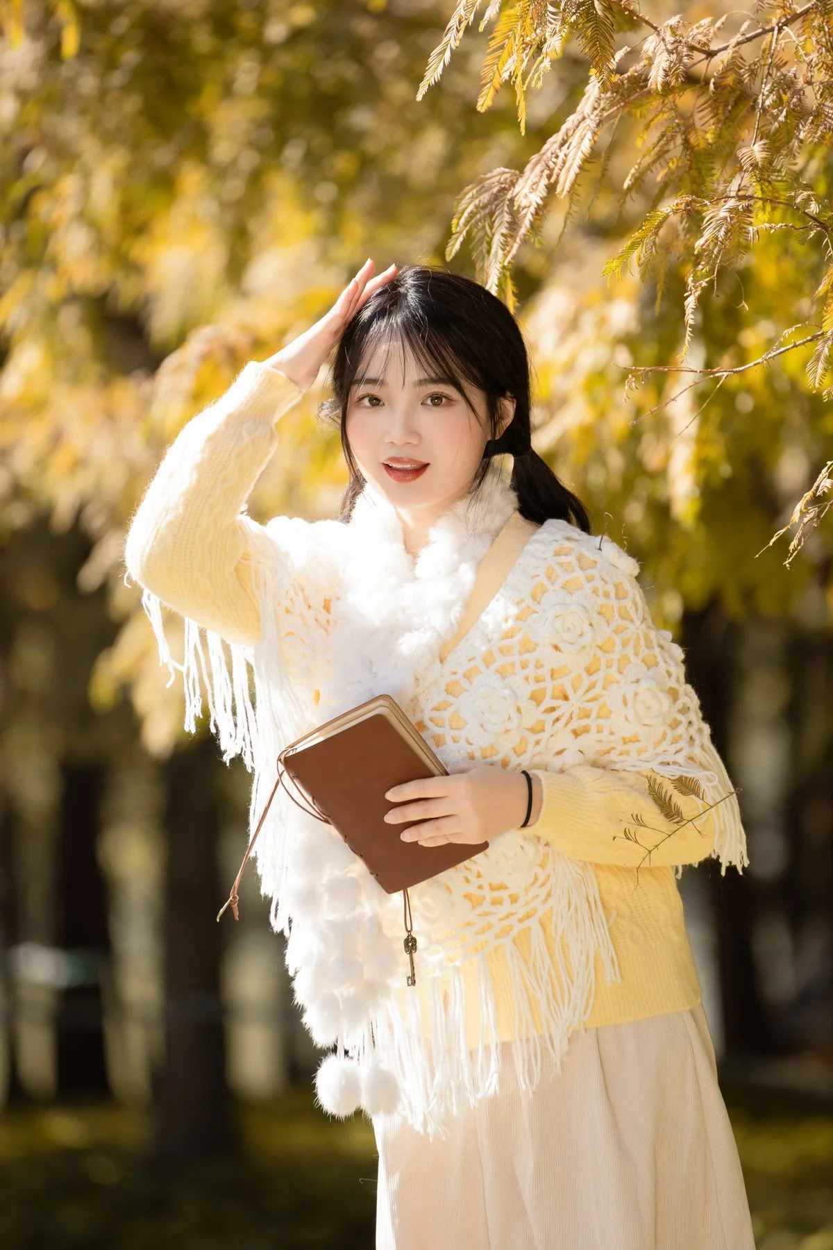YiTuYu Art Language Vol.6127 Xiao Ou O: Bold Expressions and Creative Visual Excellence