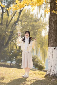 YiTuYu Art Language Vol.6127 Xiao Ou O: Bold Expressions and Creative Visual Excellence - image 19