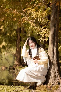YiTuYu Art Language Vol.6127 Xiao Ou O: Bold Expressions and Creative Visual Excellence - image 3