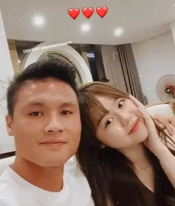 As Footballer Quang Hai Prepares to Marry, Where Are His Famous Hot Girl Ex-Girlfriends Now? - image 3
