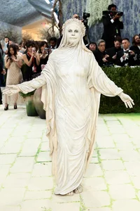 Met Gala 2026: 'Fashion is Art' Theme Brings Masterpieces to the Red Carpet - image 17