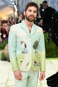 Met Gala 2026: 'Fashion is Art' Theme Brings Masterpieces to the Red Carpet - image 7