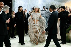 Met Gala 2026: 'Fashion is Art' Theme Brings Masterpieces to the Red Carpet - image 23