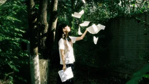 Art Language Vol.7766: Exploring the Visual Narrative of Ping An Xi Le in Creative Photography - image 17