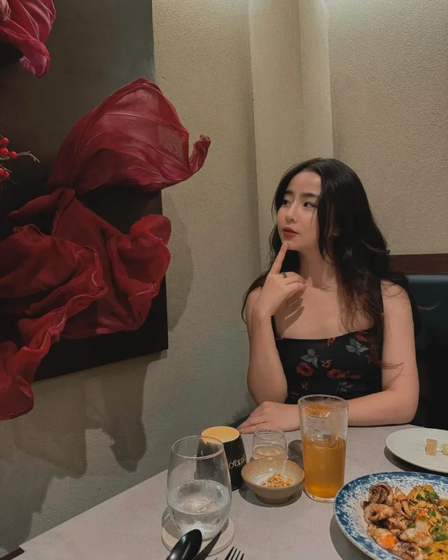 Youthful Beauty and Motherhood: The Inspiring Lifestyle of a Radiant Mom of Two from Thanh Hoa