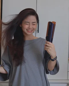 Youthful Beauty and Motherhood: The Inspiring Lifestyle of a Radiant Mom of Two from Thanh Hoa - image 2