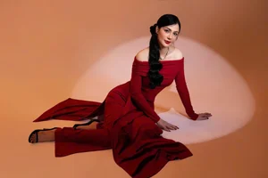 The Grand Return: Supermodel Ngọc Thúy Reclaims the Spotlight in a Stunning New Fashion Editorial - image 10